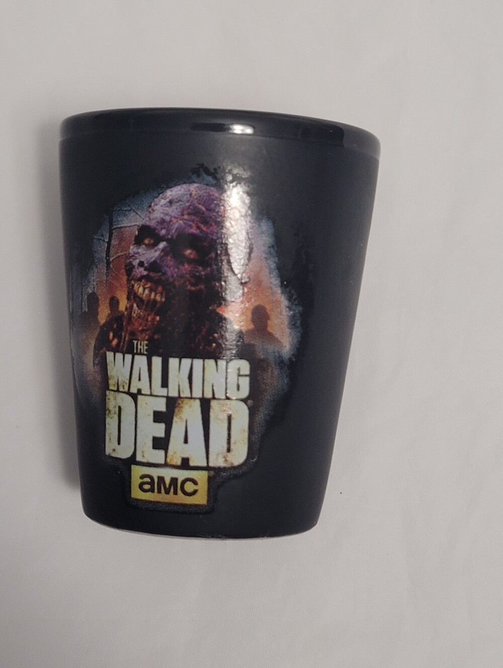 Halloween Horror Nights 2014 Walking Dead Ceramic Shotglass HHN 24